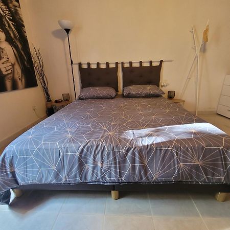Logement Entier Et Calme 55M2 Avec Spa - Sauna Et Borne De Recharge 7Kw Apartment Мерой Екстериор снимка